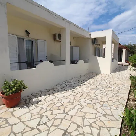 Tony's * Agios Georgios (Corfu)